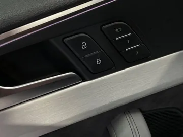 2018 Audi S5 - image 21