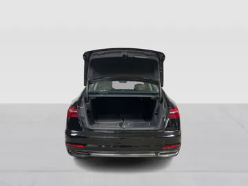 2022 Audi A6 - image 14