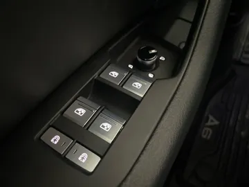 2022 Audi A6 - image 27