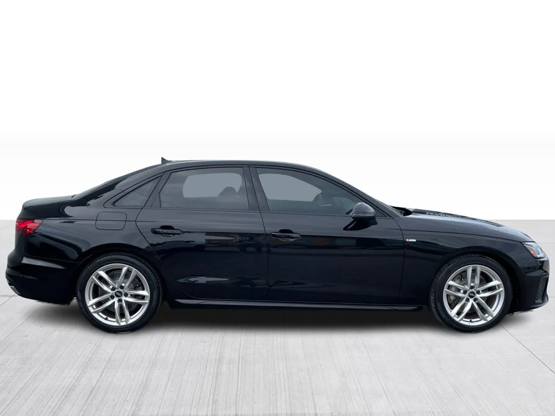 2020 Audi A4 Sedan — photo 2