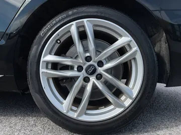 2020 Audi A4 Sedan - image 7