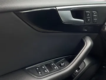 2020 Audi A4 Sedan - image 23