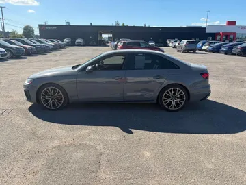 2022 Audi A4 Sedan - image 4
