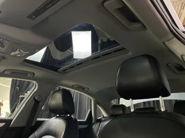 2016 Audi A4 - image 6