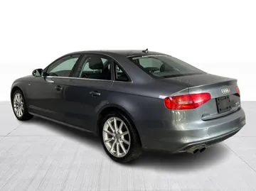 2016 Audi A4 - image 11