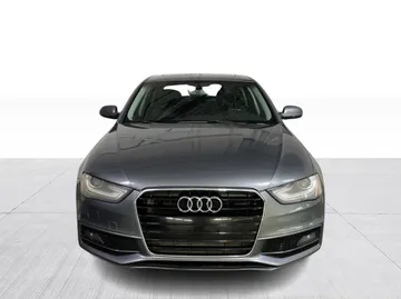 2016 Audi A4 - image 8