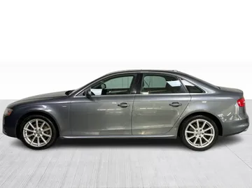 2016 Audi A4 - image 10