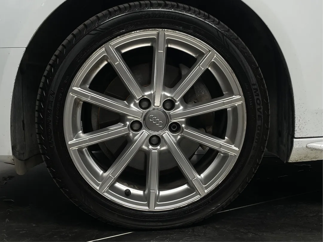 2015 Audi A4 — photo 6