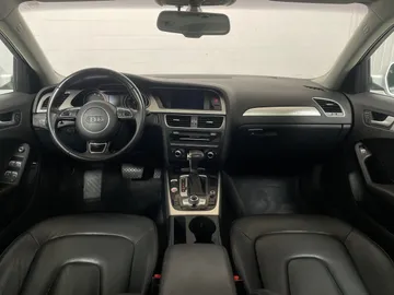 2015 Audi A4 - image 4