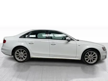 2015 Audi A4 - image 2