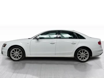 2015 Audi A4 - image 10