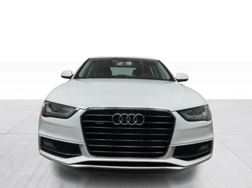 2015 Audi A4 - image 8