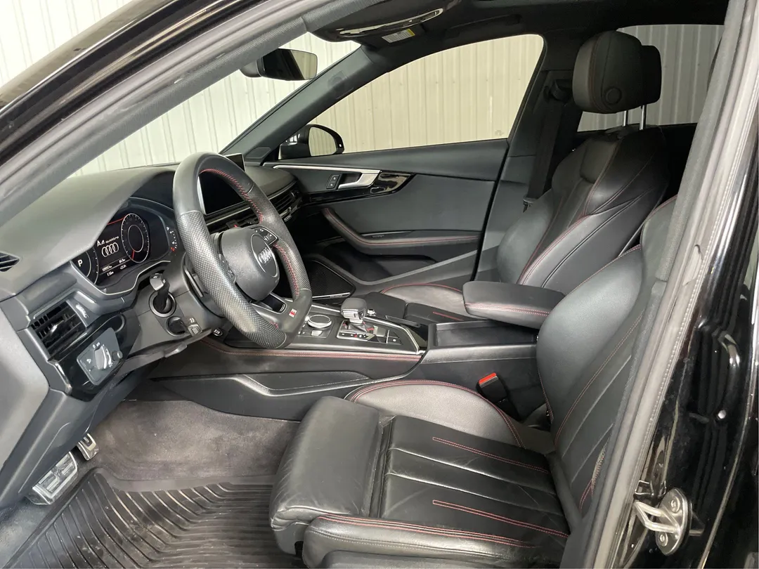 Audi A4 Sedan 2019 à vendre - photo 3