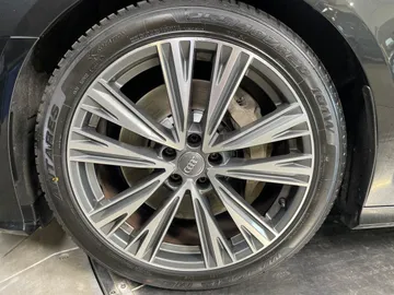 2019 Audi A6 - image 7