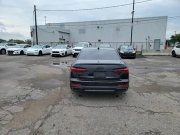 2021 Audi A6 - image 9