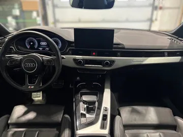 2023 Audi A5 - image 4