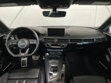 2019 Audi A5 - image 4