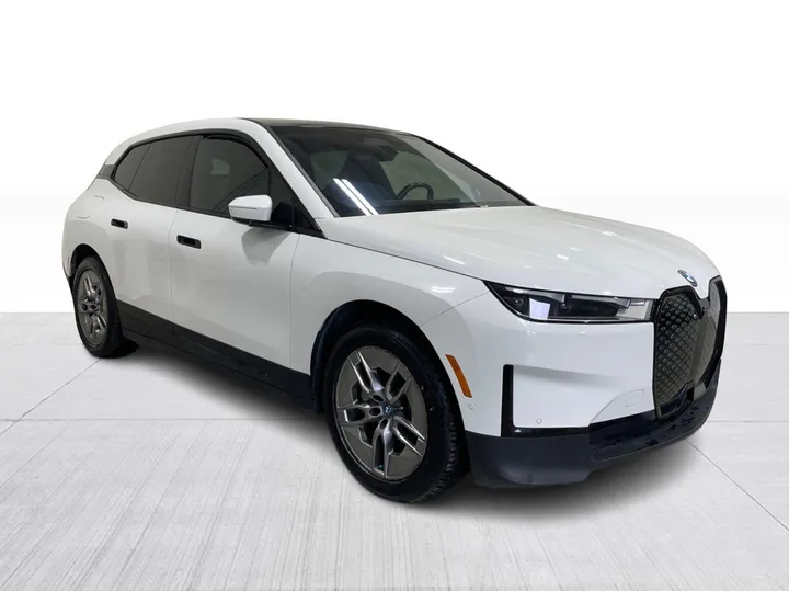 2023 BMW IX