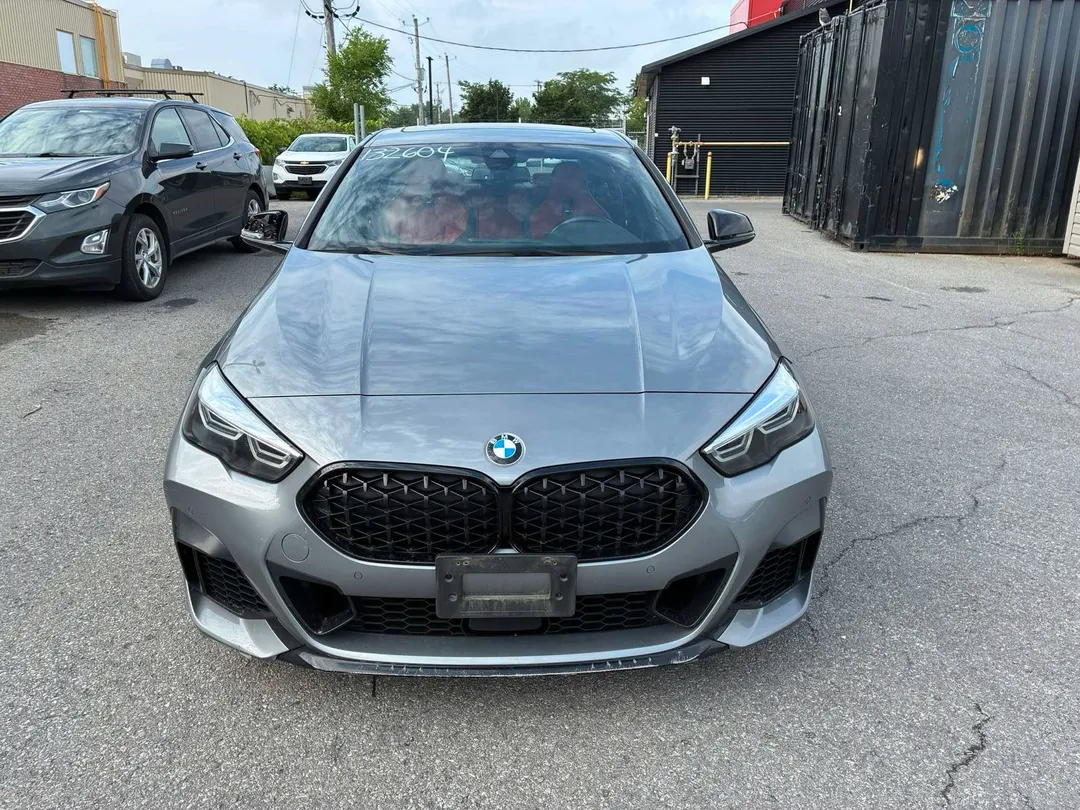 2022 BMW 2 Series — photo 2