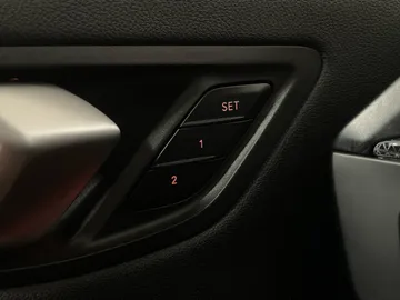 2022 BMW 2 Series - image 17