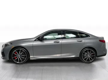2022 BMW 2 Series - image 11