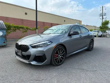 2022 BMW 2 Series - image 3