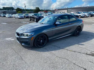 2018 BMW 2 Series - image 3