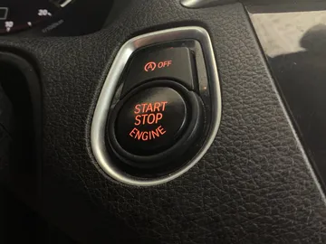 2018 BMW 2 Series - image 23