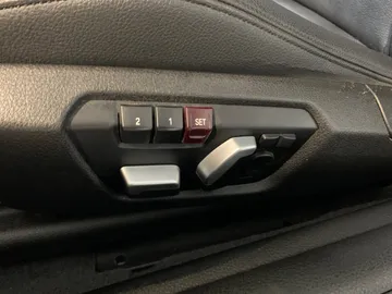 2018 BMW 2 Series - image 18