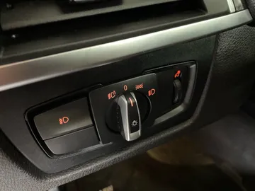 2019 BMW 4 Series - image 19