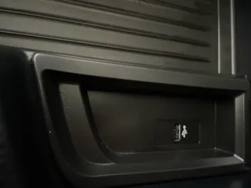 2019 BMW 4 Series - image 29