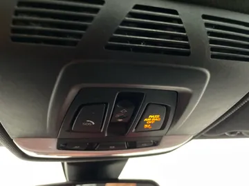 2019 BMW 4 Series - image 16