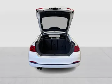 2018 BMW 4 Series - image 13