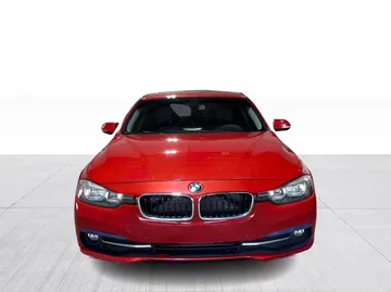 2016 BMW 3 Series - image 8