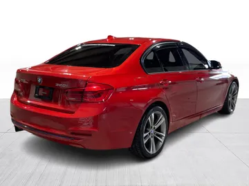 2016 BMW 3 Series - image 14