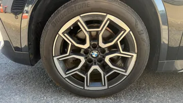 2023 BMW X1 - image 7