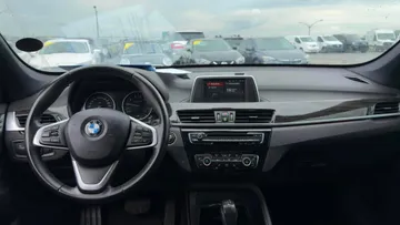 2018 BMW X1 - image 9