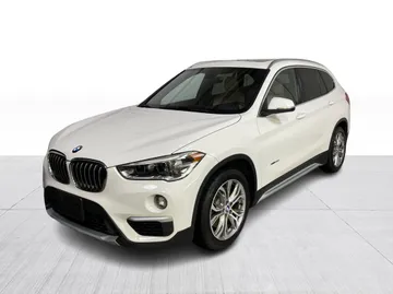 2016 BMW X1 - image 9