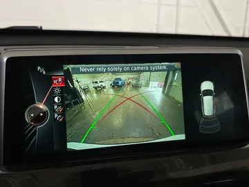 2016 BMW X1 - image 23