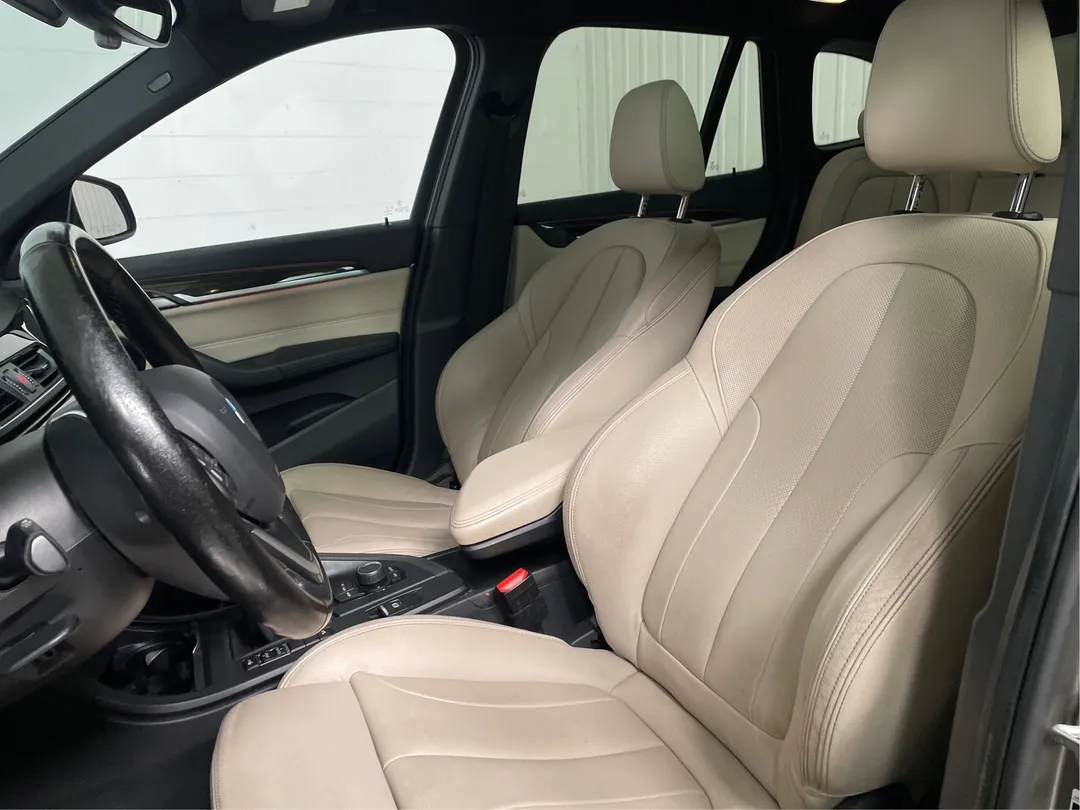 2018 BMW X1 — photo 3