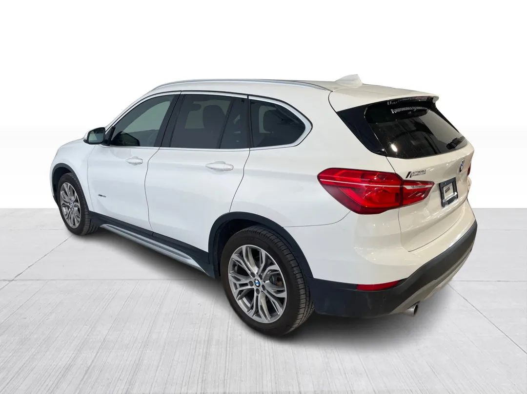 2018 BMW X1 — photo 5
