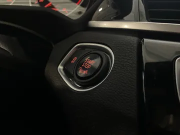 2018 BMW X1 - image 24