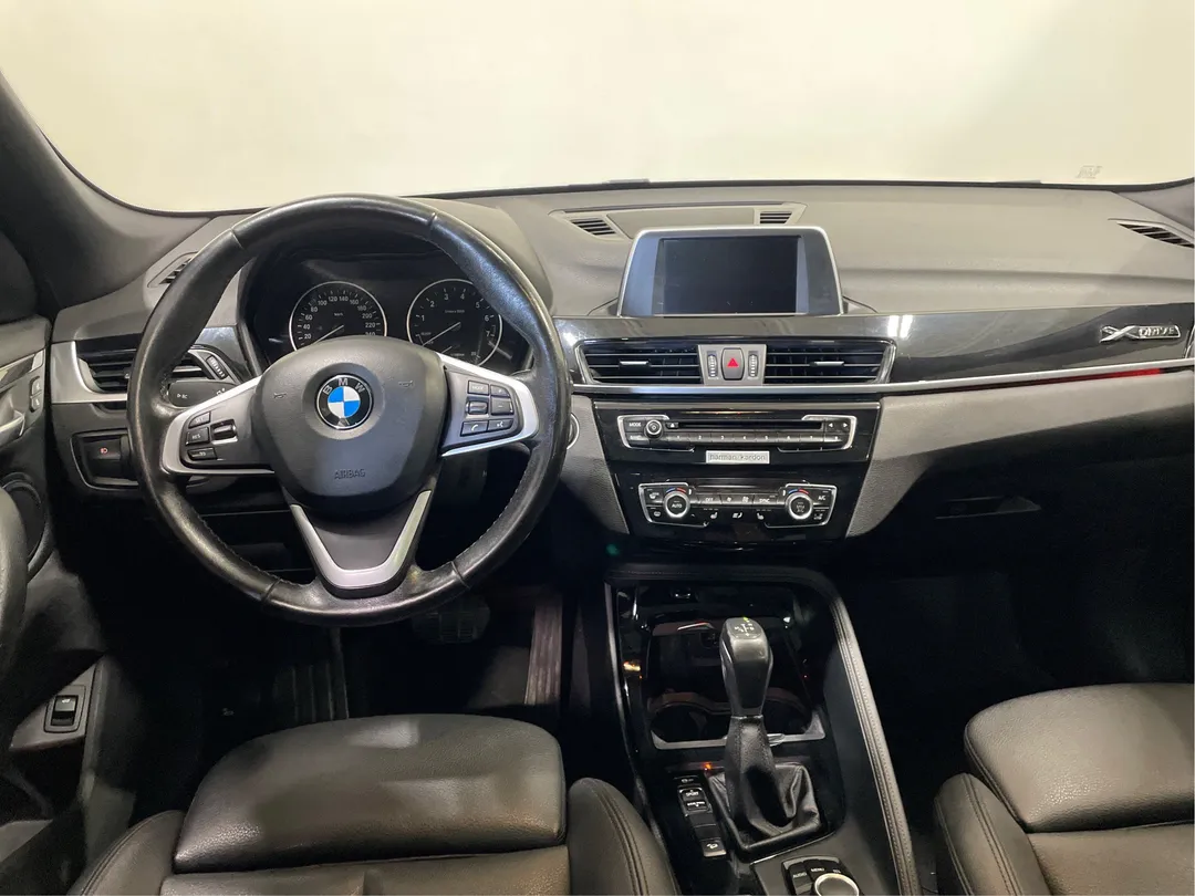 2016 BMW X1 — photo 4