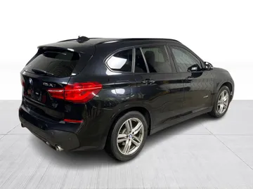 2017 BMW X1 - image 14