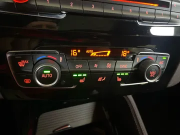 2017 BMW X1 - image 23