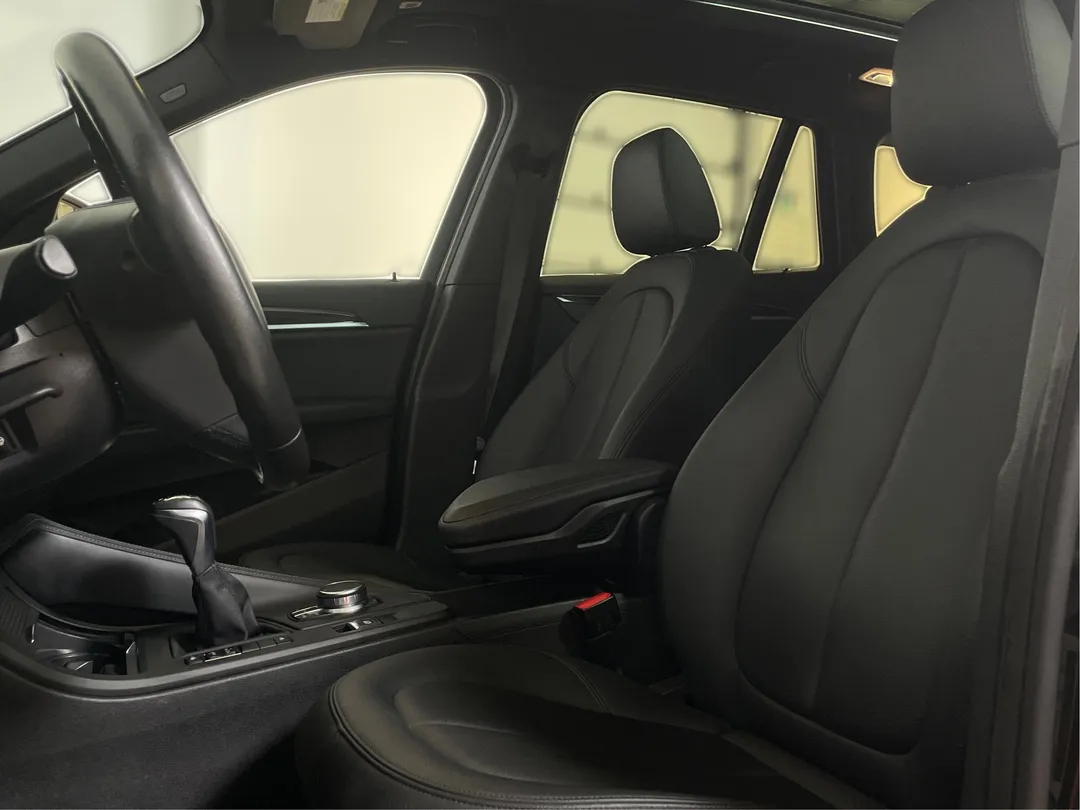 2018 BMW X1 — photo 3