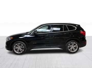 2018 BMW X1 - image 9