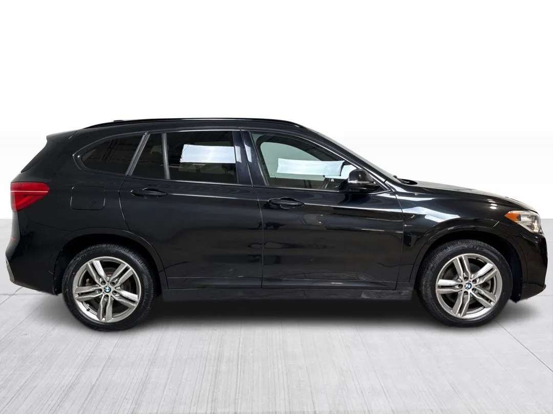 2018 BMW X1 — photo 2