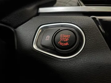 2018 BMW X1 - image 22