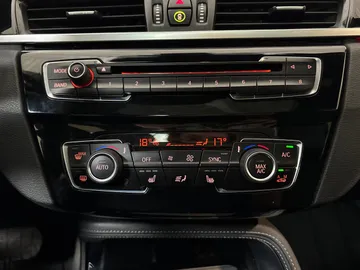 2018 BMW X1 - image 21